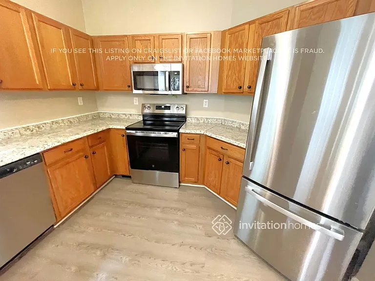 128 Shadow Creek Ct — Photo 8