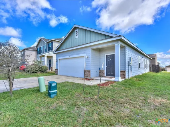 109 Helios Dr, Jarrell, TX 76537