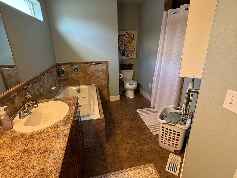 1389 Kiersten Dr — Photo 4