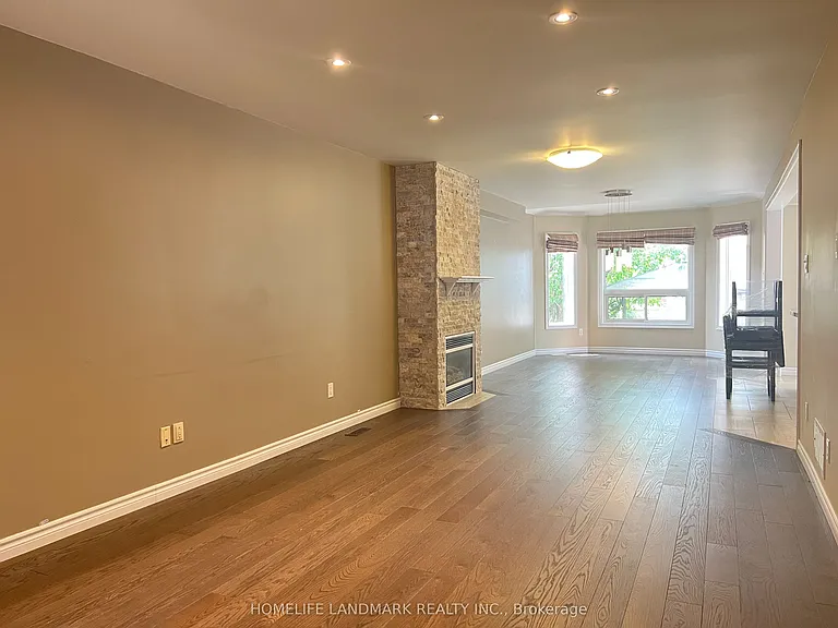 71 Steele Valley Ct — Photo 3