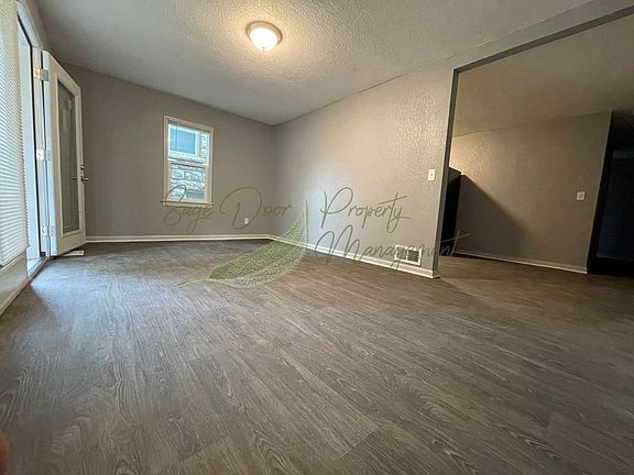 2nd image of 4323 Paseo Blvd #2N-1N