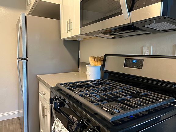 2nd image of 7681 Baylor Dr #11