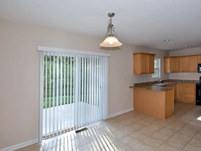 127 Laurel Crest Dr — Photo 7