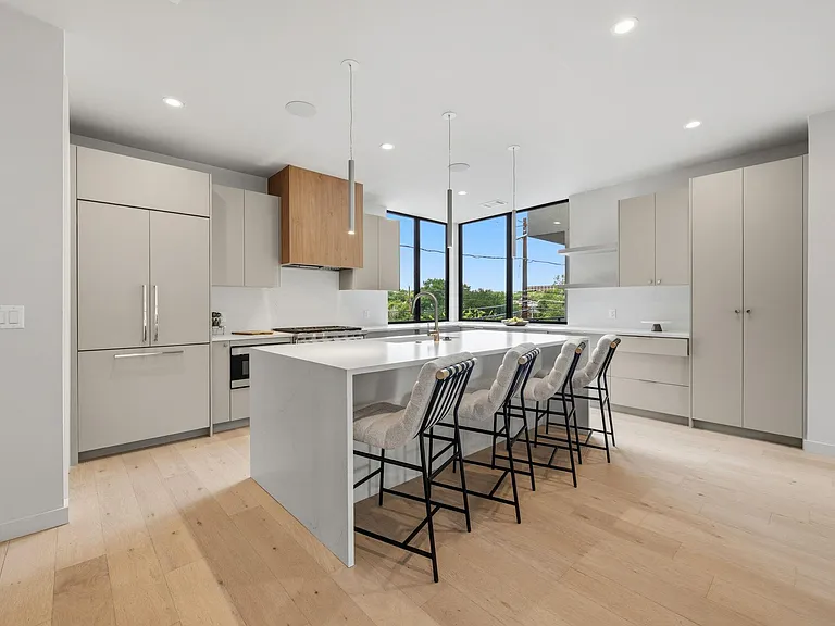 1403 Barton Hills Dr #2 — Photo 16