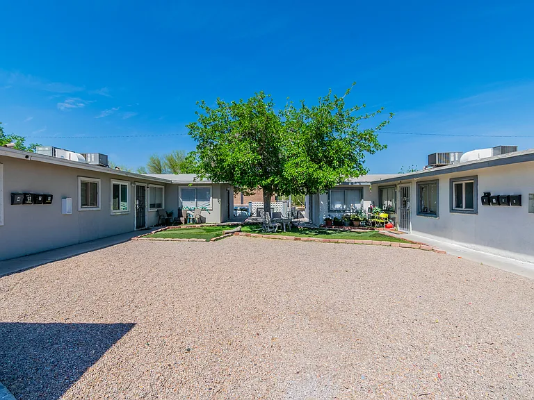 2508 E Mesquite Ave #3 — Photo 16
