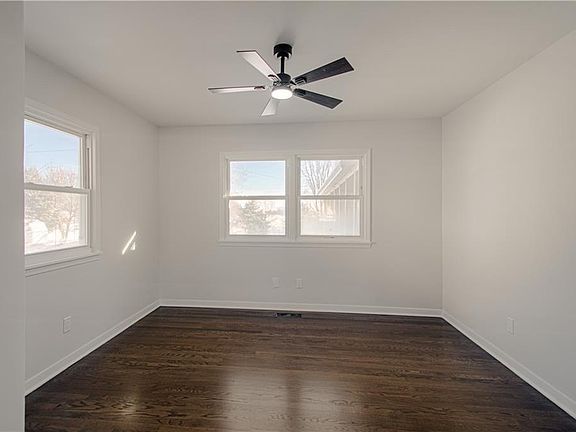 5th image of 14655 Gale Rd