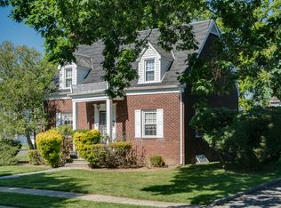 1668 Eyre Pl, Bellmore, NY 11710