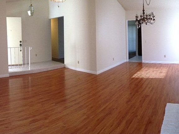 5th image of 10413 Gala Ave