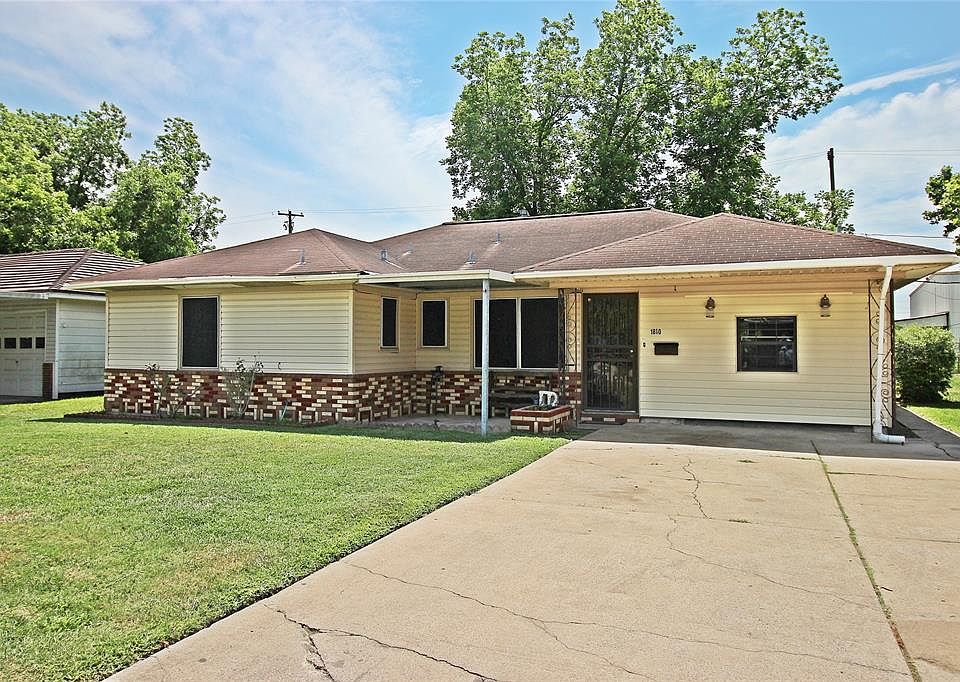 1st image of 1810 Locklaine Dr