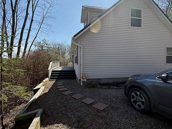 4th image of 7170 Old Town Rd