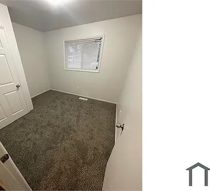 1162 Smith St — Photo 11