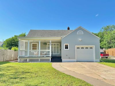 815 E 8th St, Newton, KS, 67114