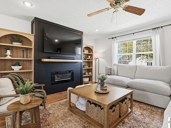 4th image of 55 Heather Ln