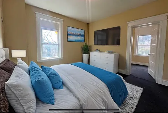 4 bed, 1824 sqft, $450 — Photo 3