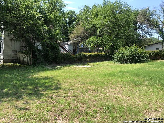 2nd image of 233 E CRAIG PL LOT 15