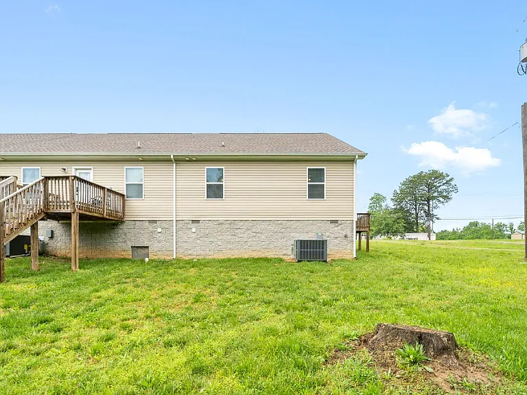 1709 Evans Rd #A — Photo 38