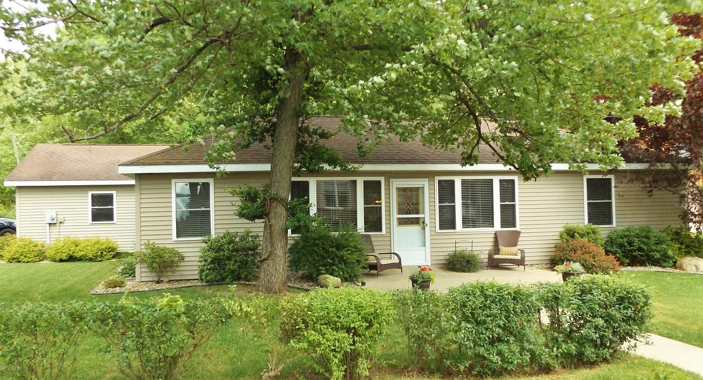 68097 Klinger Lake Rd, Sturgis, MI 49091 Zillow