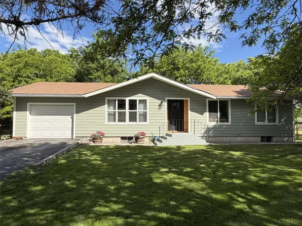 3 Howells Ln, Plains, MT 59859