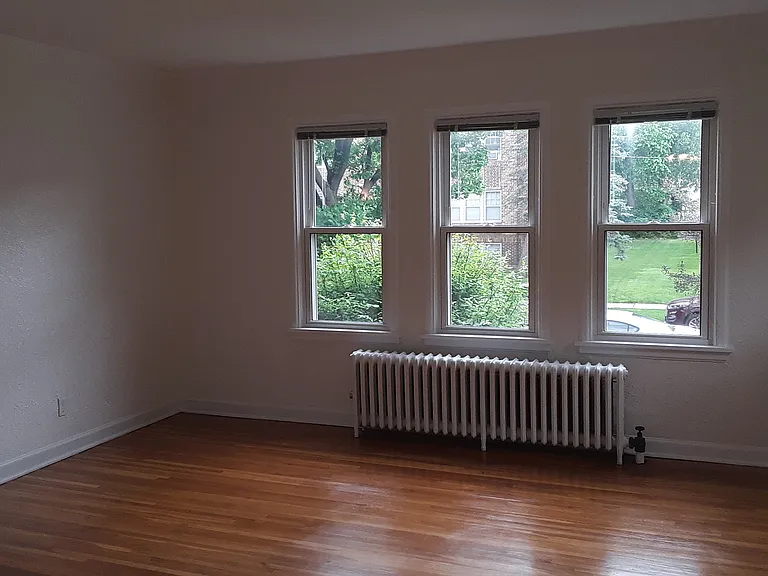 2812 Xerxes Ave S #101 — Photo 8