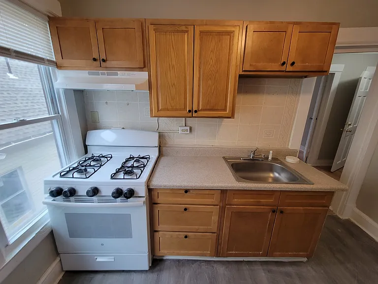 21 Sheffield Ave #33 — Photo 16