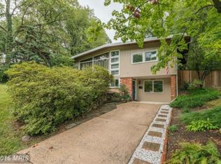 3023 Cedar Hill Rd, Falls Church, VA 22042