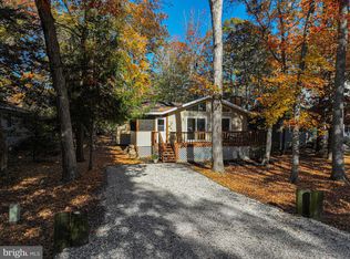 6 Bimini Ln, Ocean Pines, MD 21811