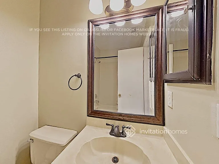 831 NW 98th Ave — Photo 10