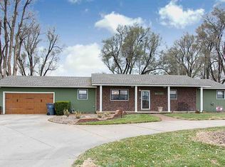 6411 N Maize Rd, Maize, KS 67101