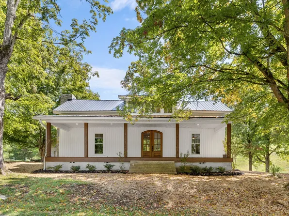 1881 New Herman Rd, Fayetteville, TN 37334