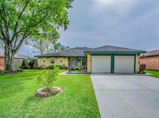 10014 Shell Rock Rd, La Porte, TX 77571