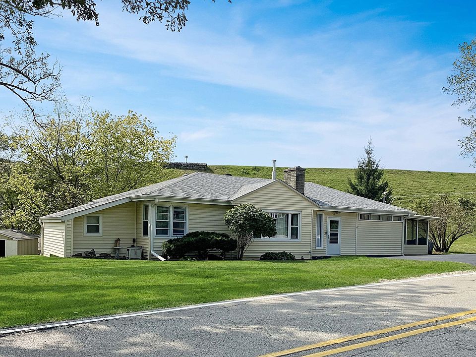 1st image of 39 Hilltop Dr