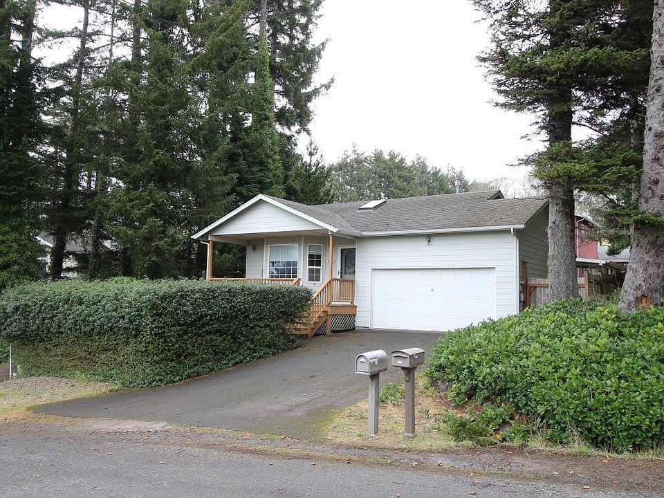 1st image of 2702 NW Mast Ave