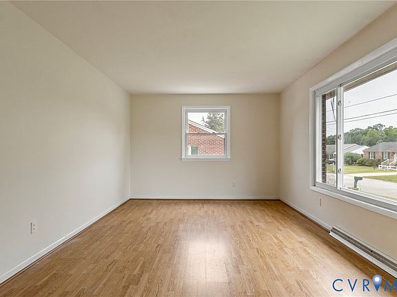 4th image of 102 Verbov Ave