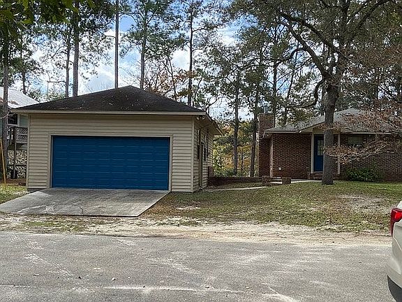 5th image of 49 Bone Bluff Cir