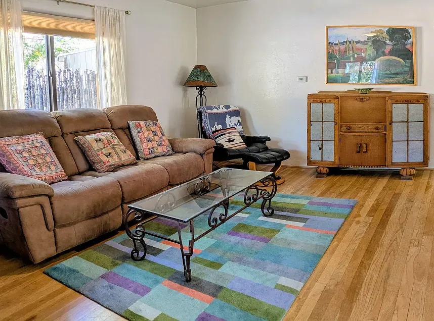2 bed, 908 sqft, $1,050 — Photo 2