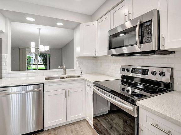 4th image of 14773 Cumberland Drive #103 D