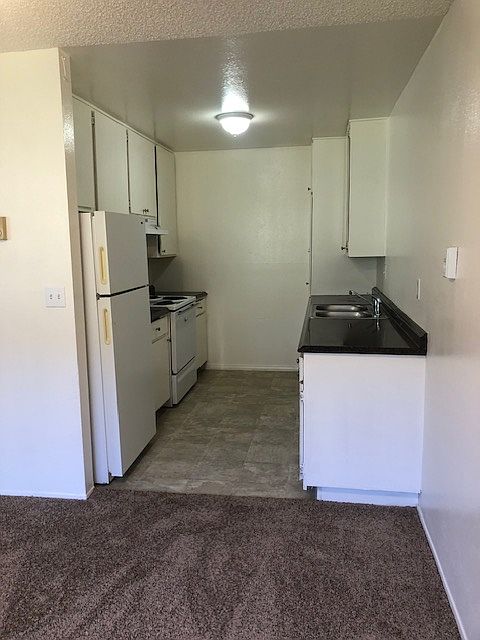 1st image of 393 Shady Ln APT 109