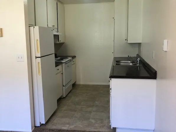 393 Shady Ln APT 109, El Cajon, CA 92021