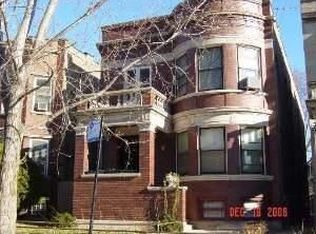 6611 S Minerva Ave, Chicago, IL 60637