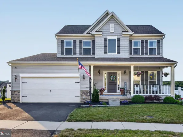135 Champions Dr, York Haven, PA 17370