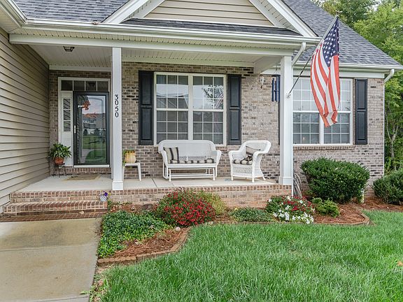 2nd image of 3050 Sterling Ct