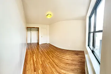 Rented by EastMount Realty LLC