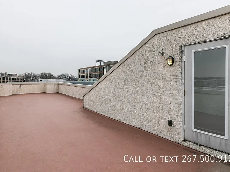 1456 E Columbia Ave — Photo 36