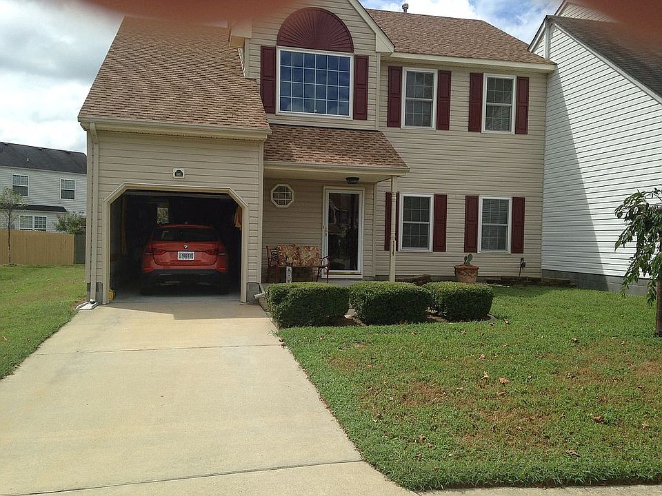 2nd image of 114 Croatan Ct