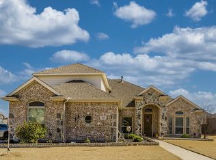 238 Chateau Ave, Kennedale, TX 76060