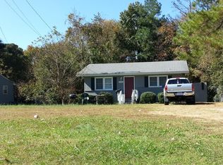 2828 Club Plaza Rd, Raleigh, NC 27603