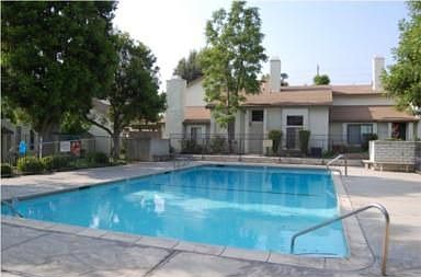5th image of 1974 E Lynwood Dr APT 13D