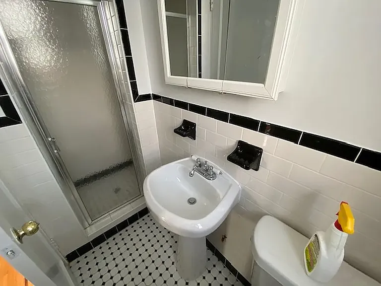70-01 113th St #4F — Photo 9