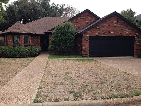 2nd image of 5033 Alicia Dr