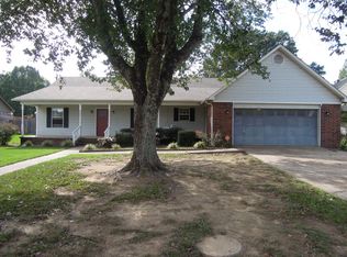 22 White Oak Cir, Searcy, AR 72143
